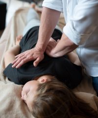 thérapies manuelles énergétiques, anne dinahet shiatsu& niro
